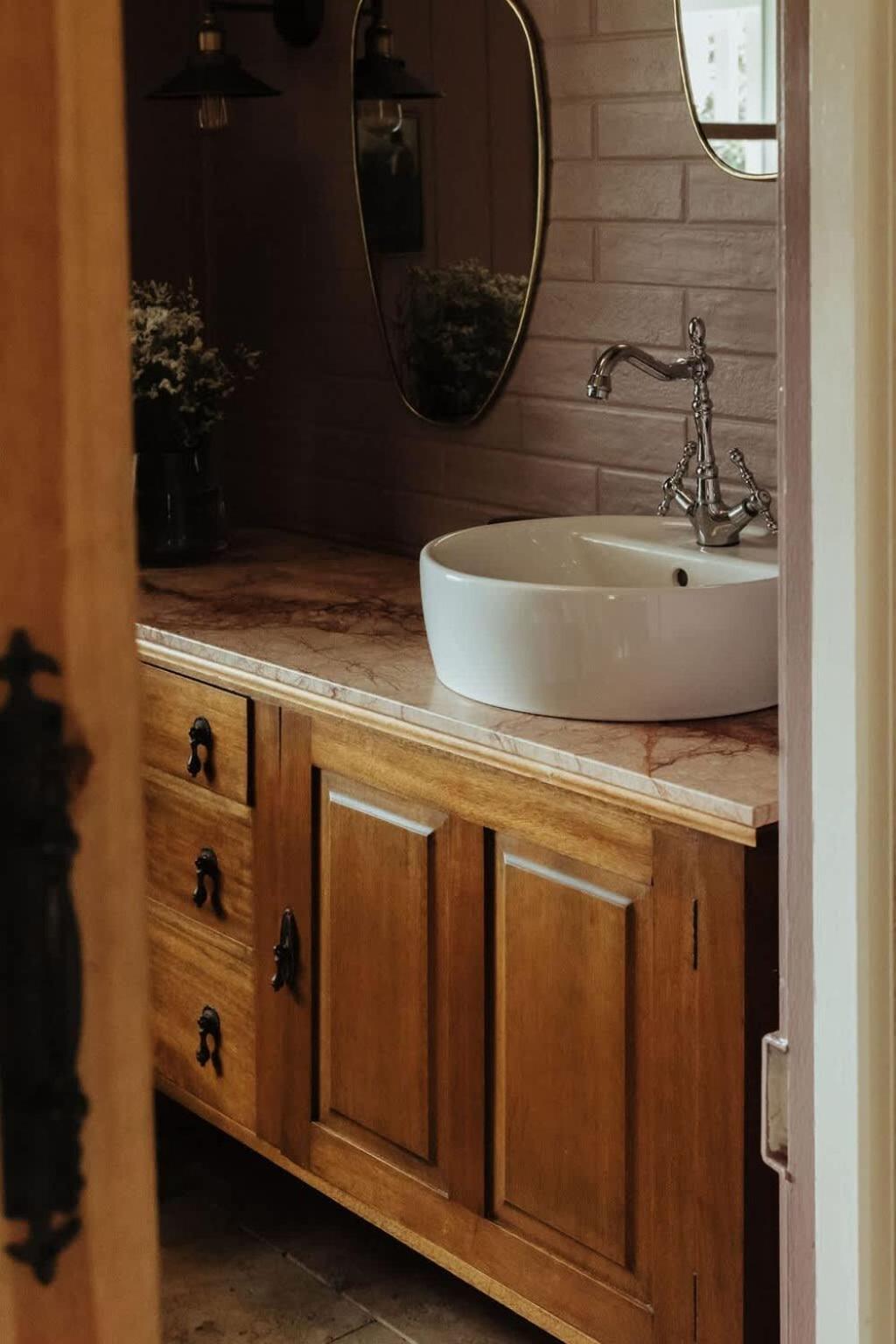 Luxe Hinterland Stay, Eastnor At Montville Estate Екстер'єр фото